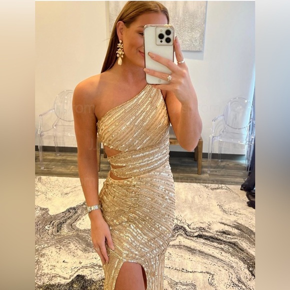 jjsprom dress! - Picture 3 of 3